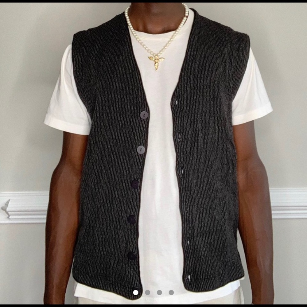 Unisex JHANE BARNES button up vest